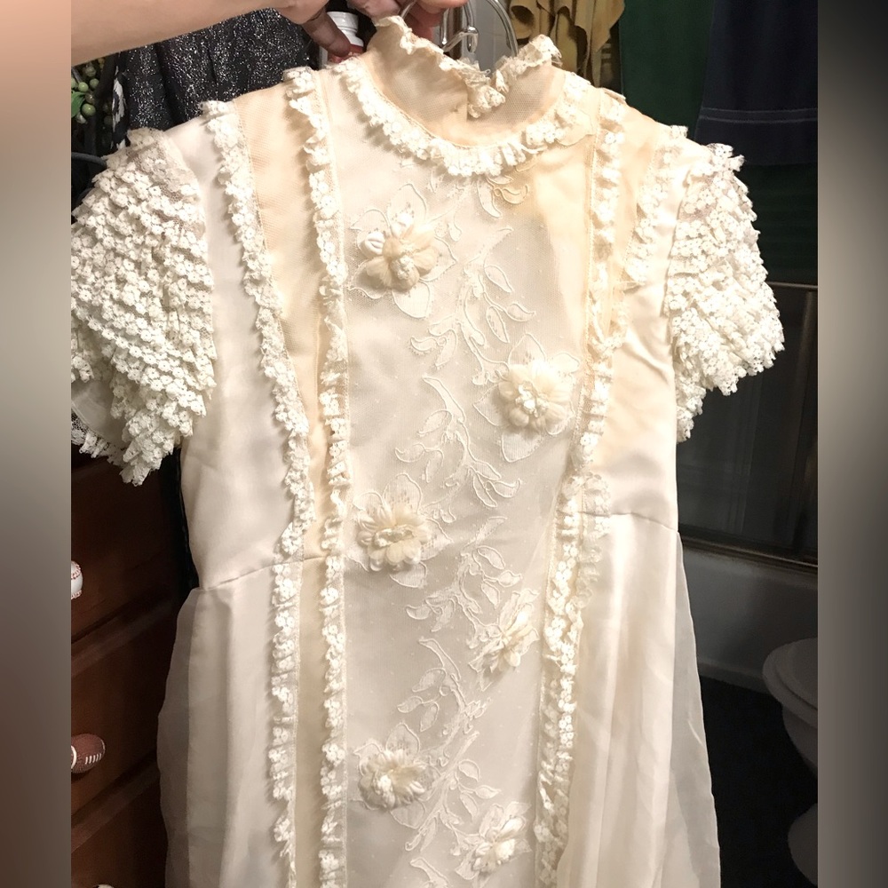 Vintage “Bianchi” 1960’s-70’s wedding dress, small